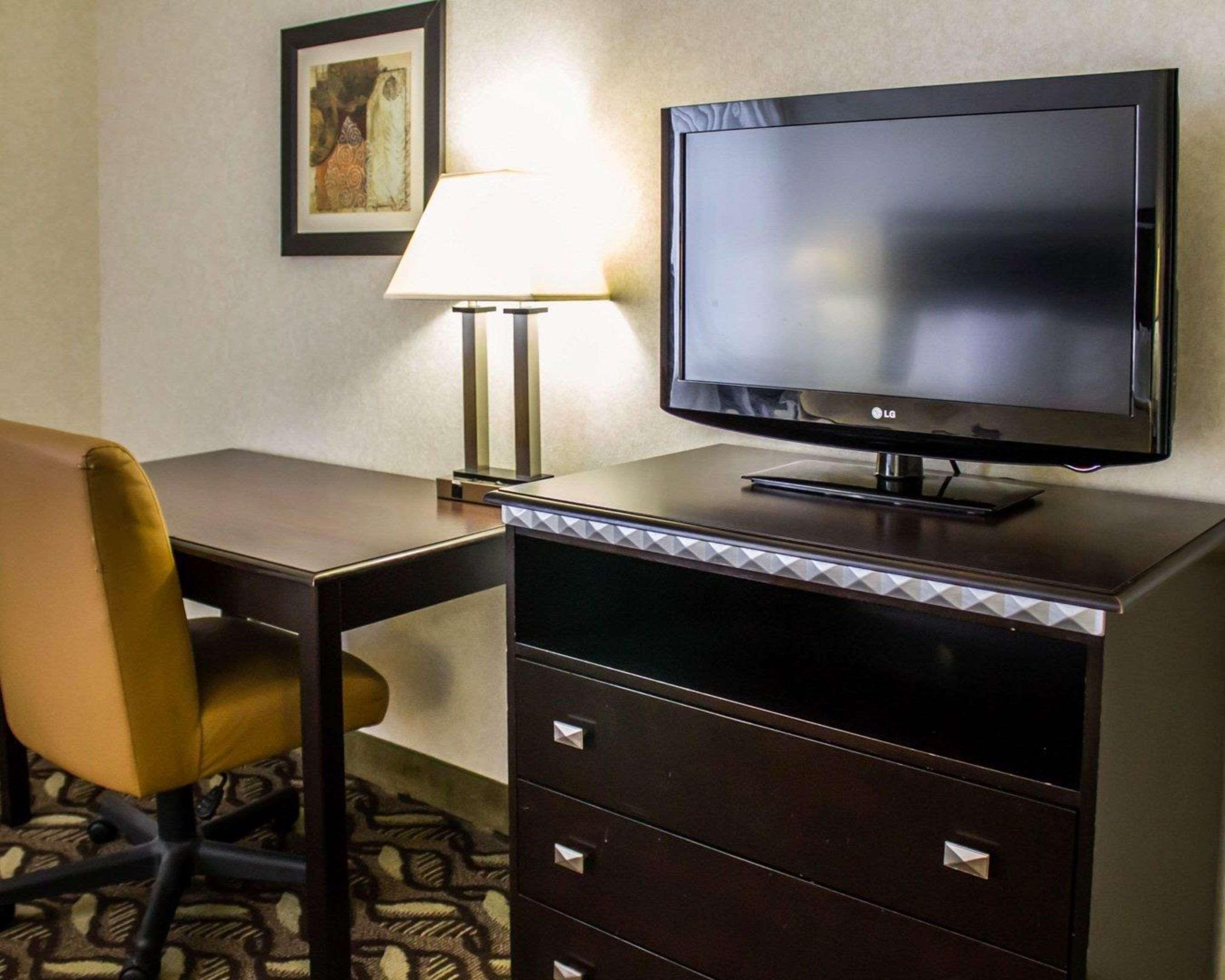 Quality Inn & Suites مانسفيلد المظهر الخارجي الصورة